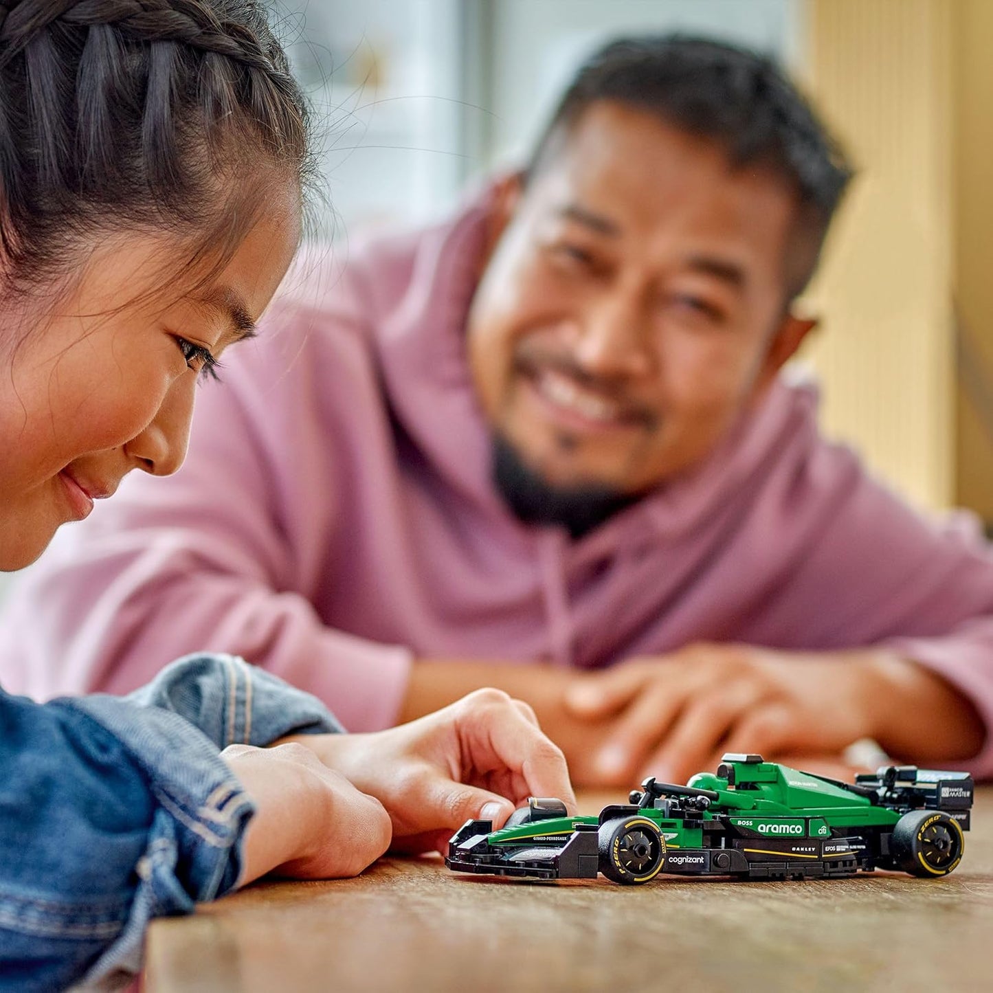 LEGO Speed Champions 77245 Coche de Carreras Aston Martin Aramco F1® AMR24